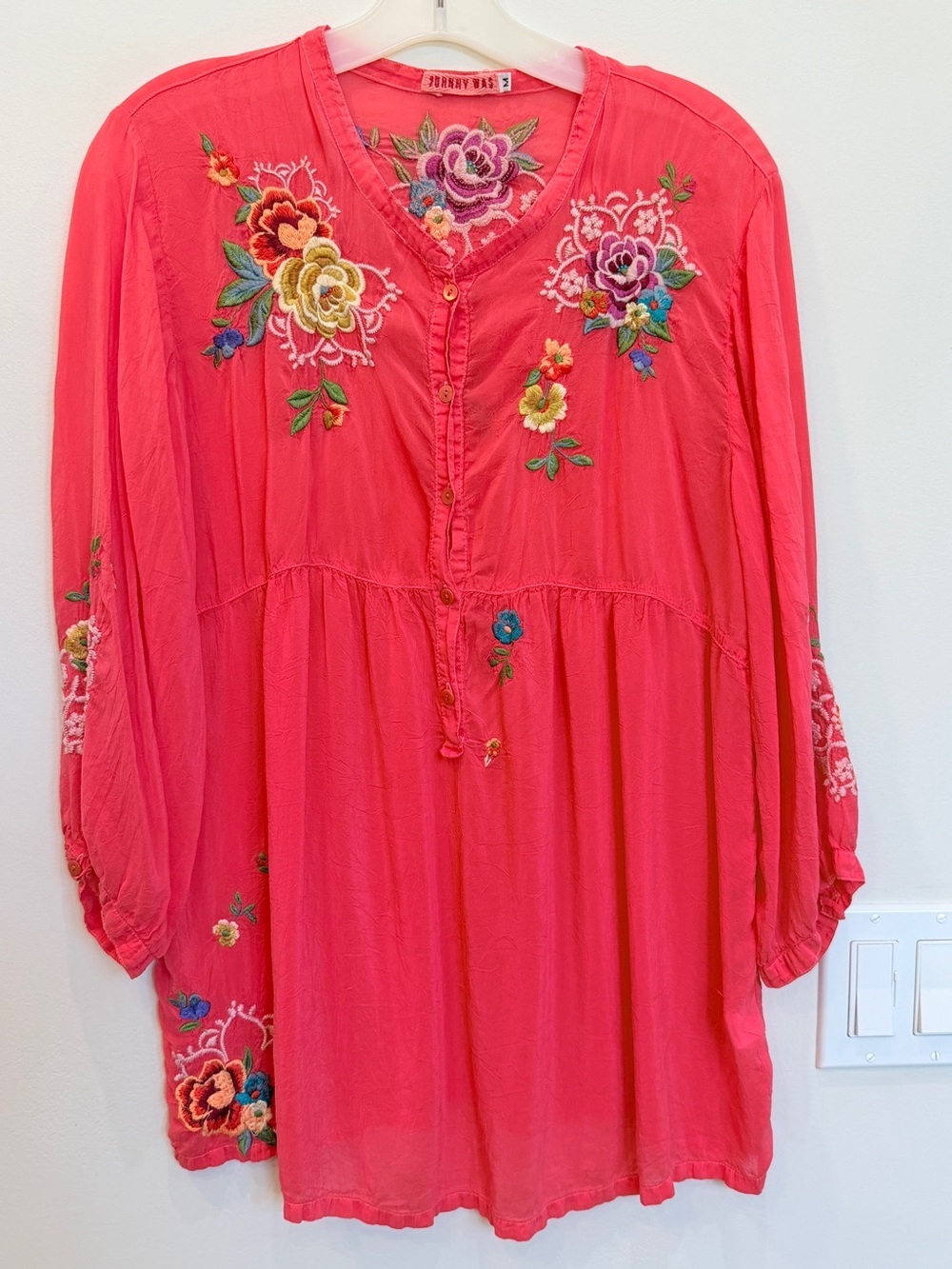Johnny Was Coral Pink Embroidered Sheer Rayon Tunic Top Boho Floral Medium